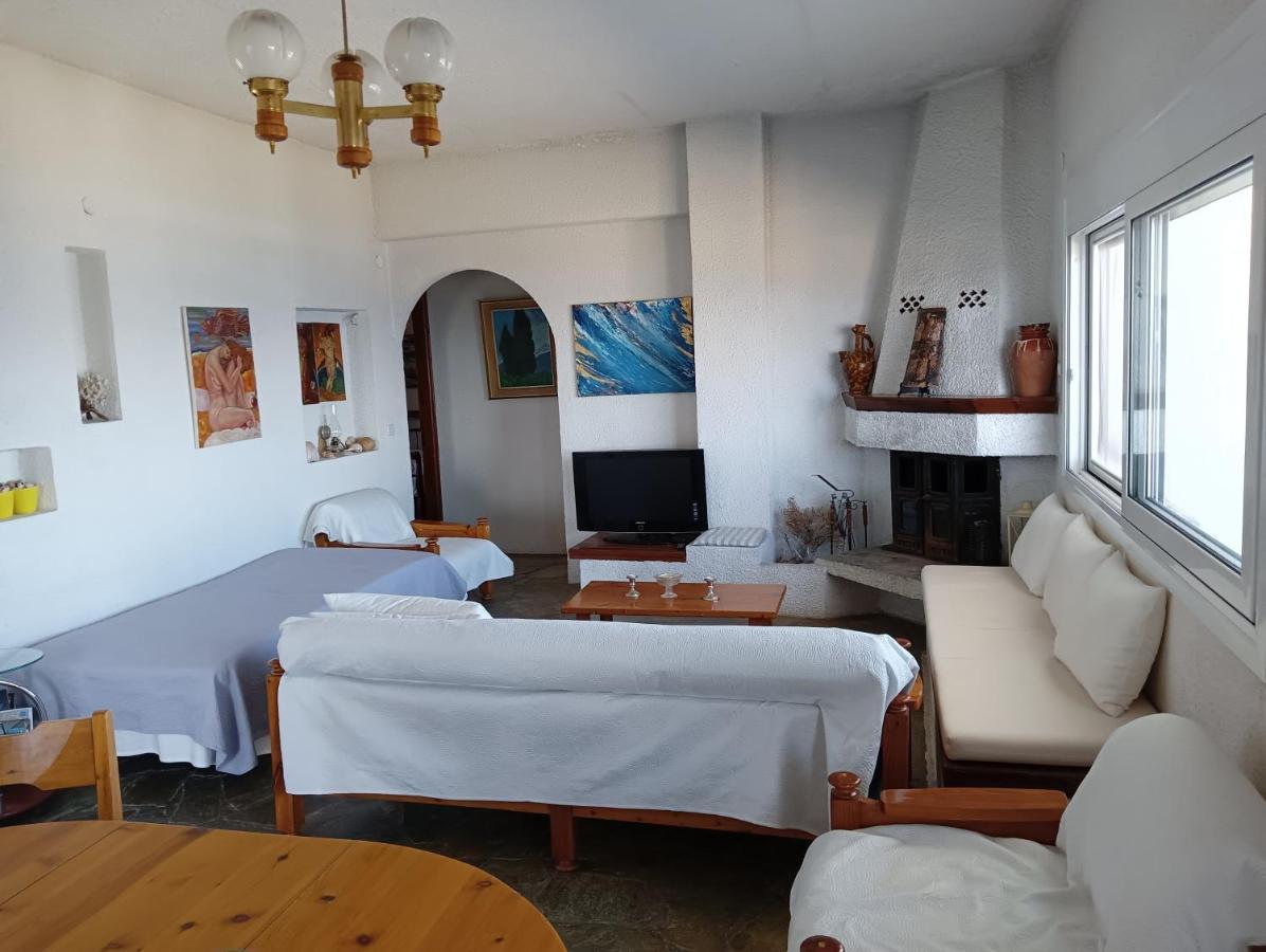 Villa Karla Pefkali Buitenkant foto