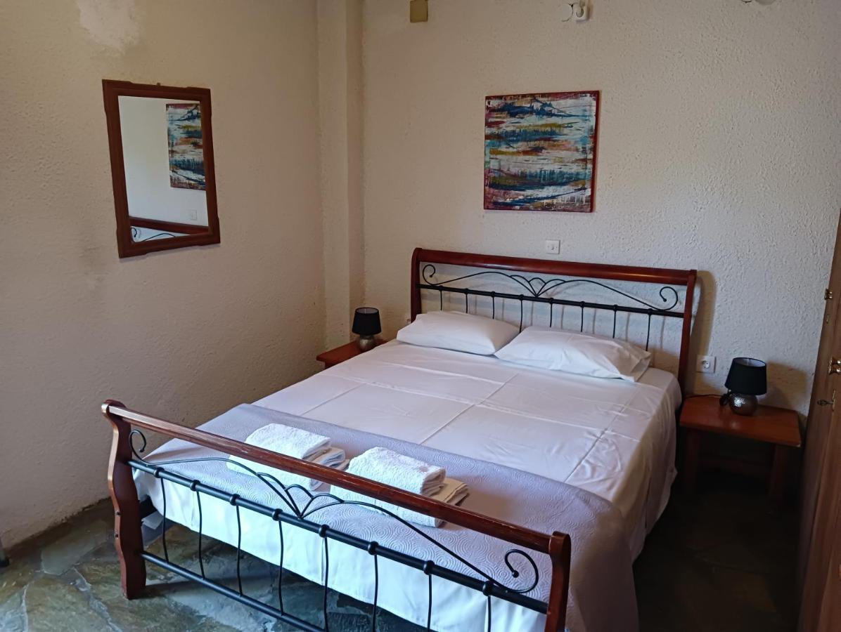 Villa Karla Pefkali Buitenkant foto
